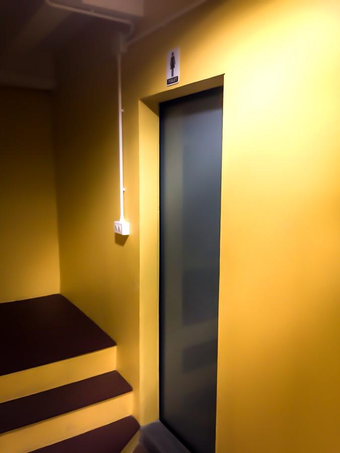 Хостел Artistel (Adults Only) Чиангмай Экстерьер фото